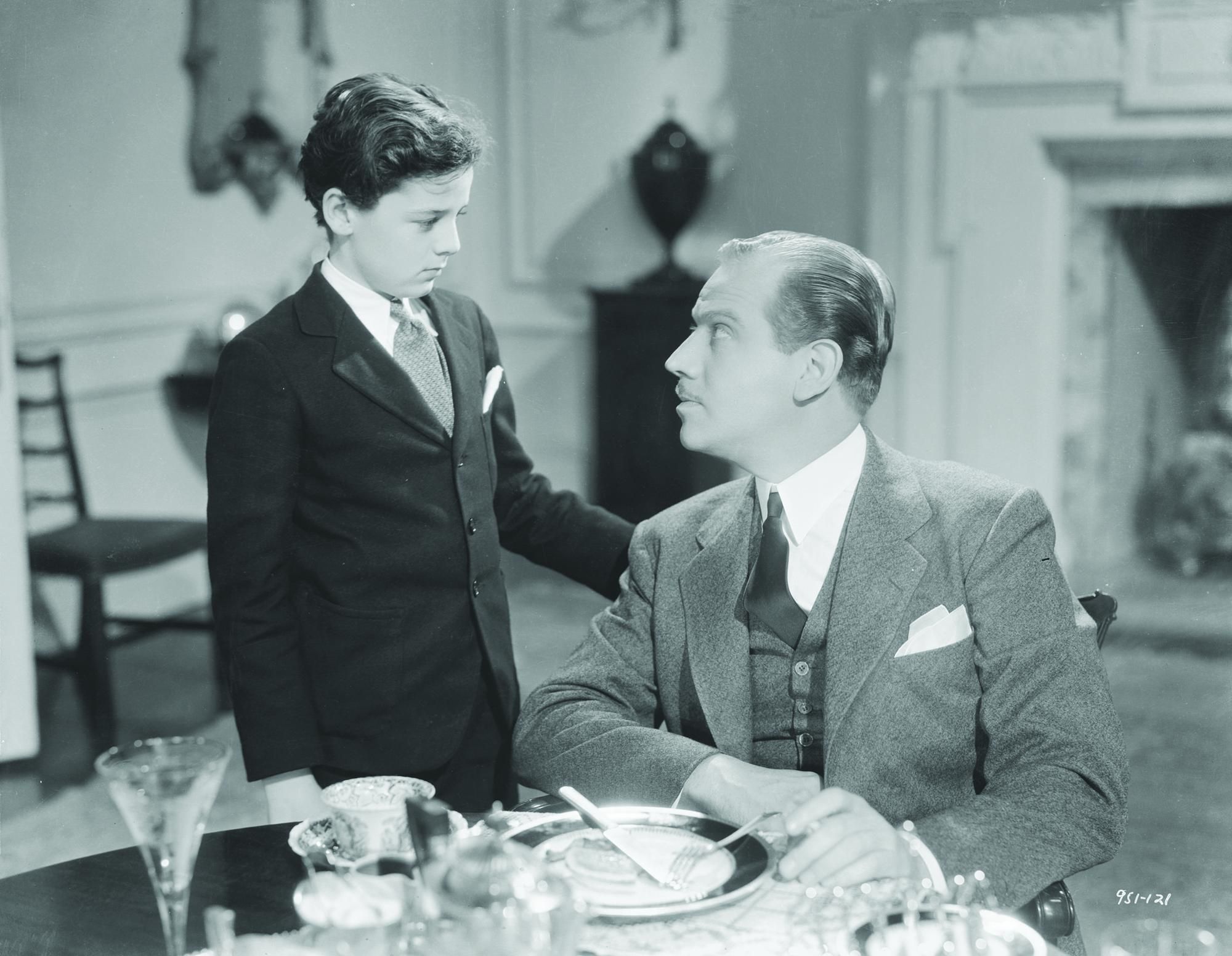 Still of Freddie Bartholomew and Melvyn Douglas in Captains Courageous (1937)