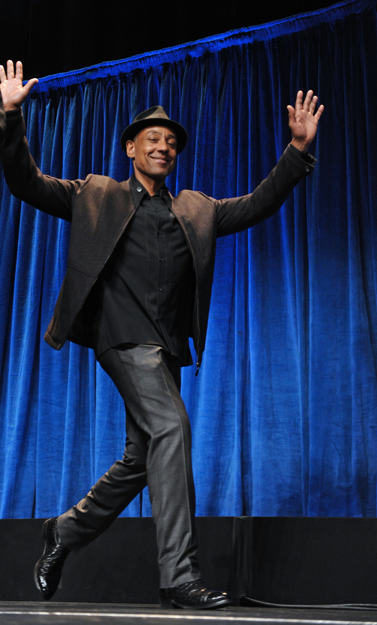 Giancarlo Esposito at event of Revolution (2012)