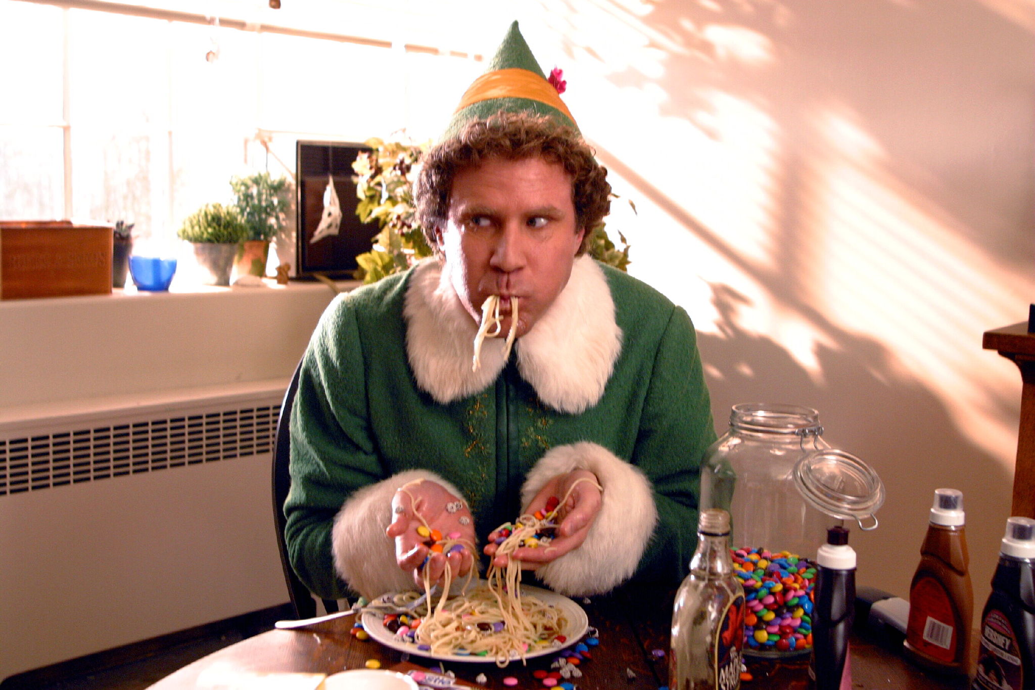 Still of Will Ferrell in Elf (2003)