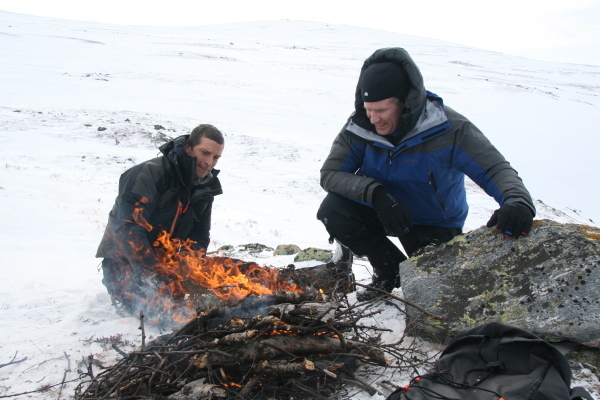 Still of Will Ferrell and Bear Grylls in Man vs. Wild (2006)