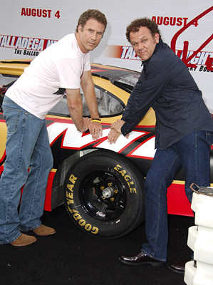 John C. Reilly and Will Ferrell at event of Talladega Nights: The Ballad of Ricky Bobby (2006)
