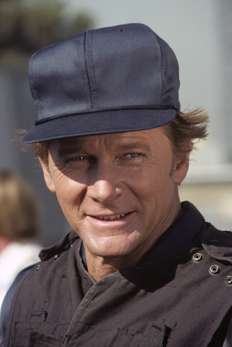 Still of Steve Forrest in S.W.A.T. (1975)