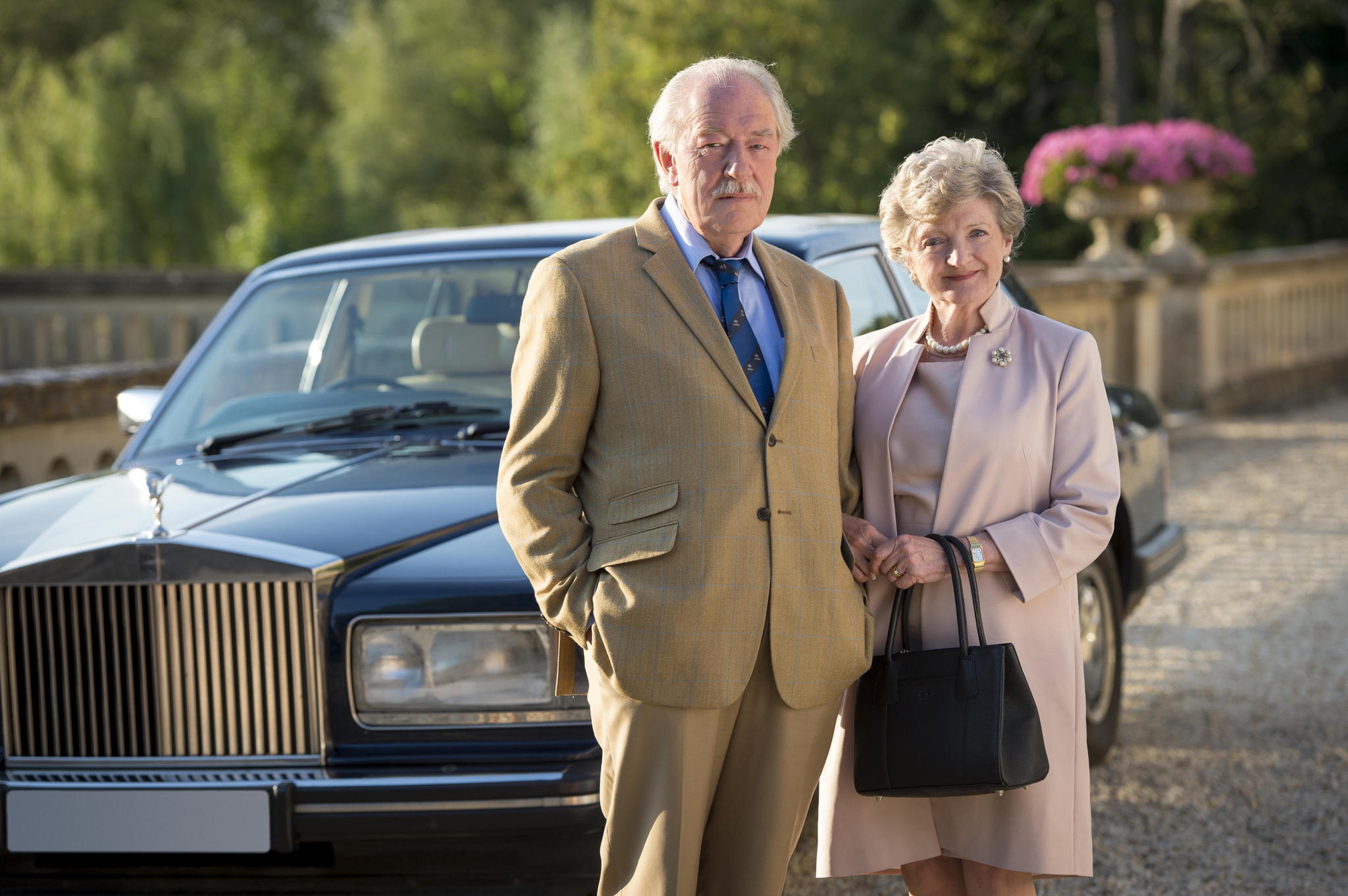 Still of Michael Gambon and Julia McKenzie in The Casual Vacancy (2015)