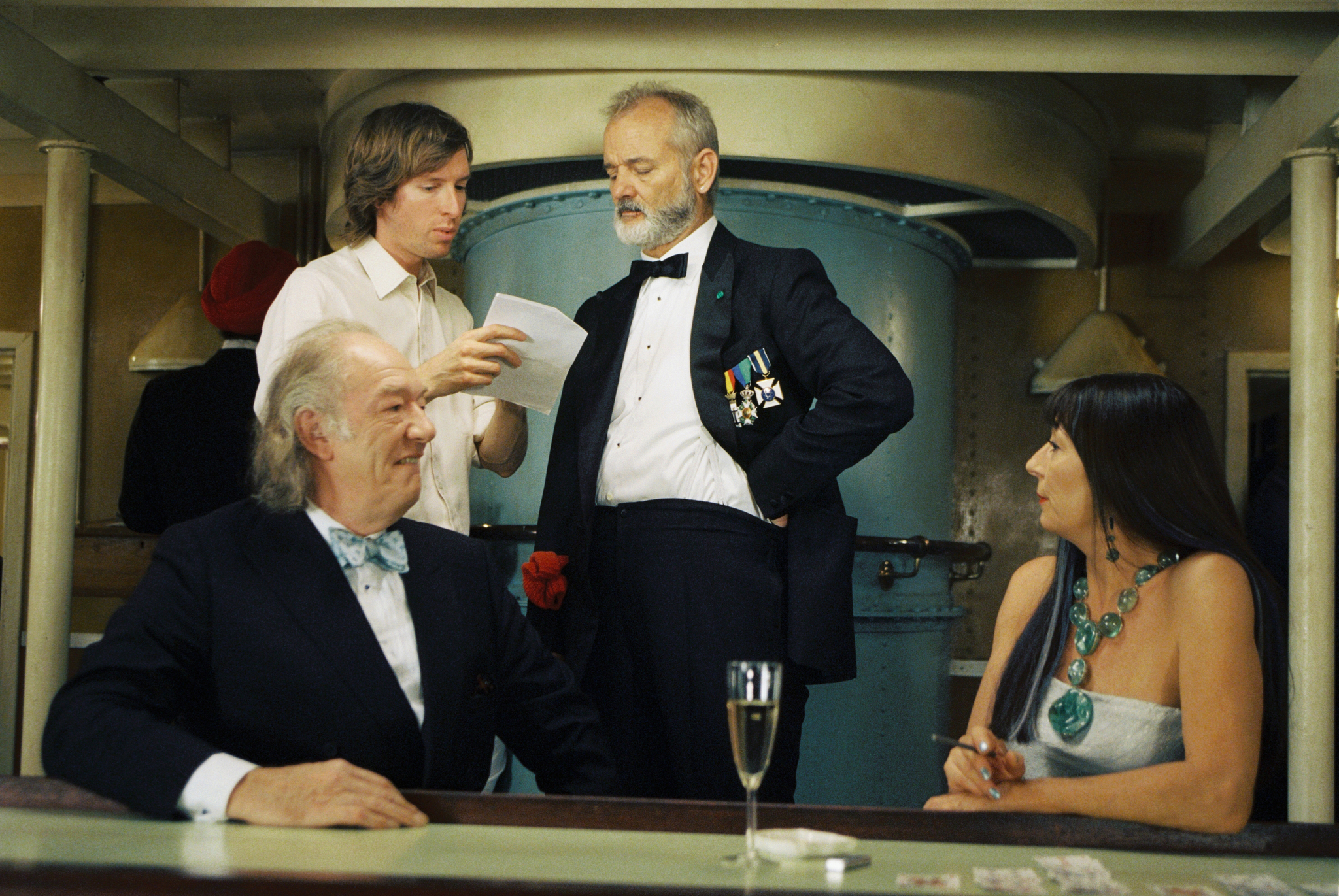 Still of Bill Murray, Anjelica Huston, Michael Gambon and Wes Anderson in The Life Aquatic with Steve Zissou (2004)