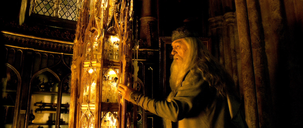 Still of Michael Gambon in Haris Poteris ir netikras princas (2009)