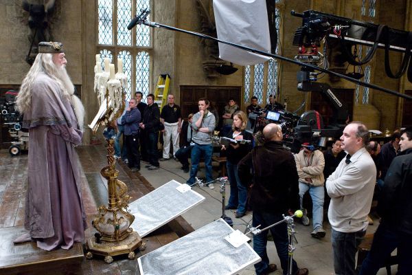 Still of Michael Gambon and David Yates in Haris Poteris ir netikras princas (2009)