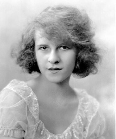 Ruth Gordon, 1920. She was an Oscar Winner for 