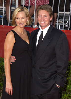 Wayne Gretzky and Janet Jones