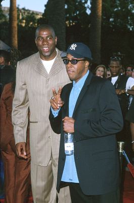 Arsenio Hall and Magic Johnson at event of Nutty Professor II: The Klumps (2000)