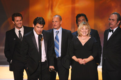 Tommy Lee Jones, Woody Harrelson, Javier Bardem, Josh Brolin, Tess Harper and Garret Dillahunt at event of 14th Annual Screen Actors Guild Awards (2008)