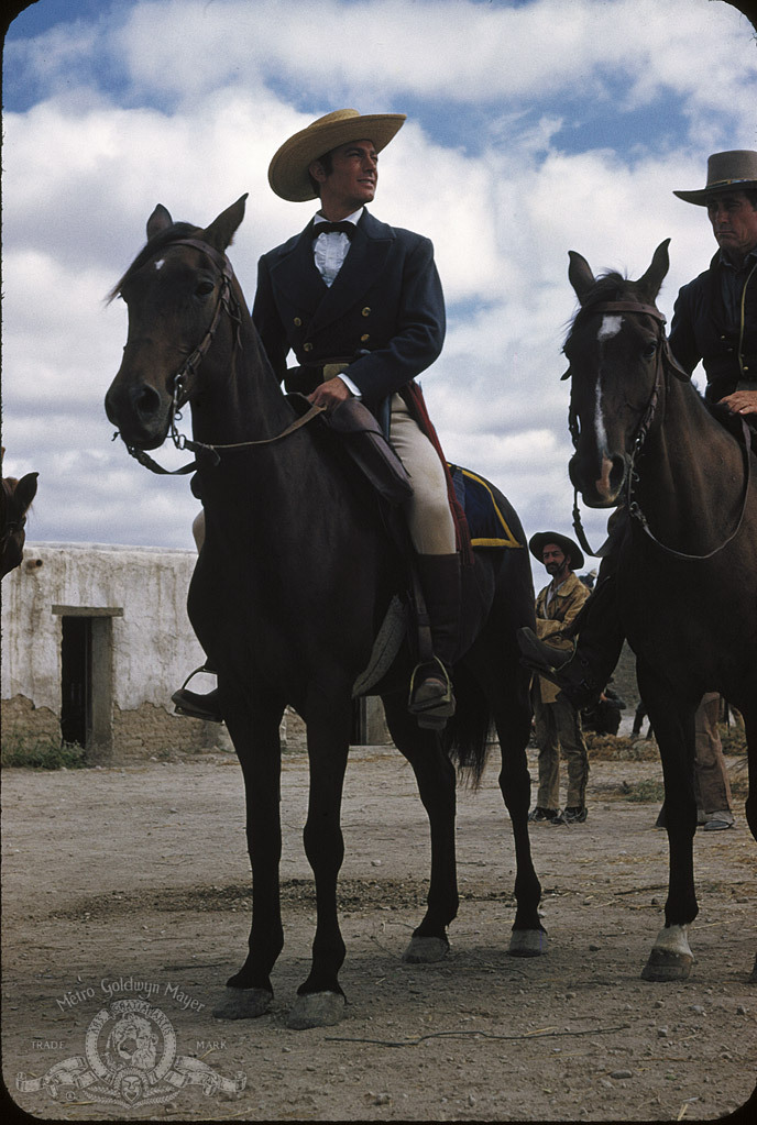 Still of Laurence Harvey in The Alamo (1960)
