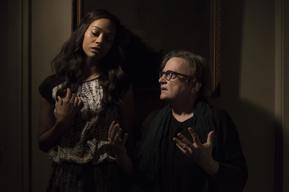 Still of Agnieszka Holland and Zoe Saldana in Rosemary's Baby (2014)