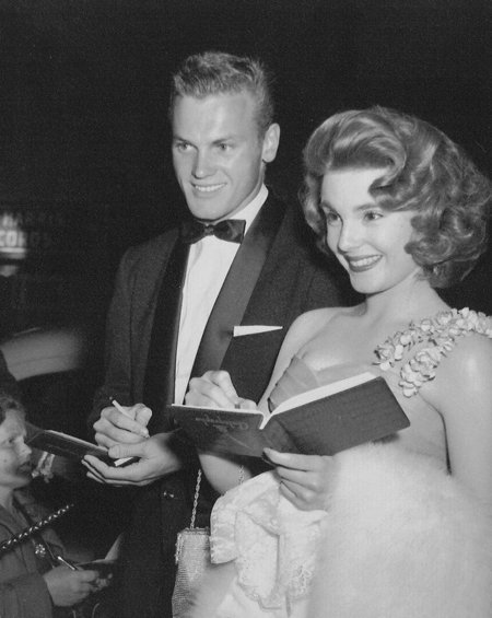 Karen Sharpe is accompanied by Tab Hunter to the premiere of 