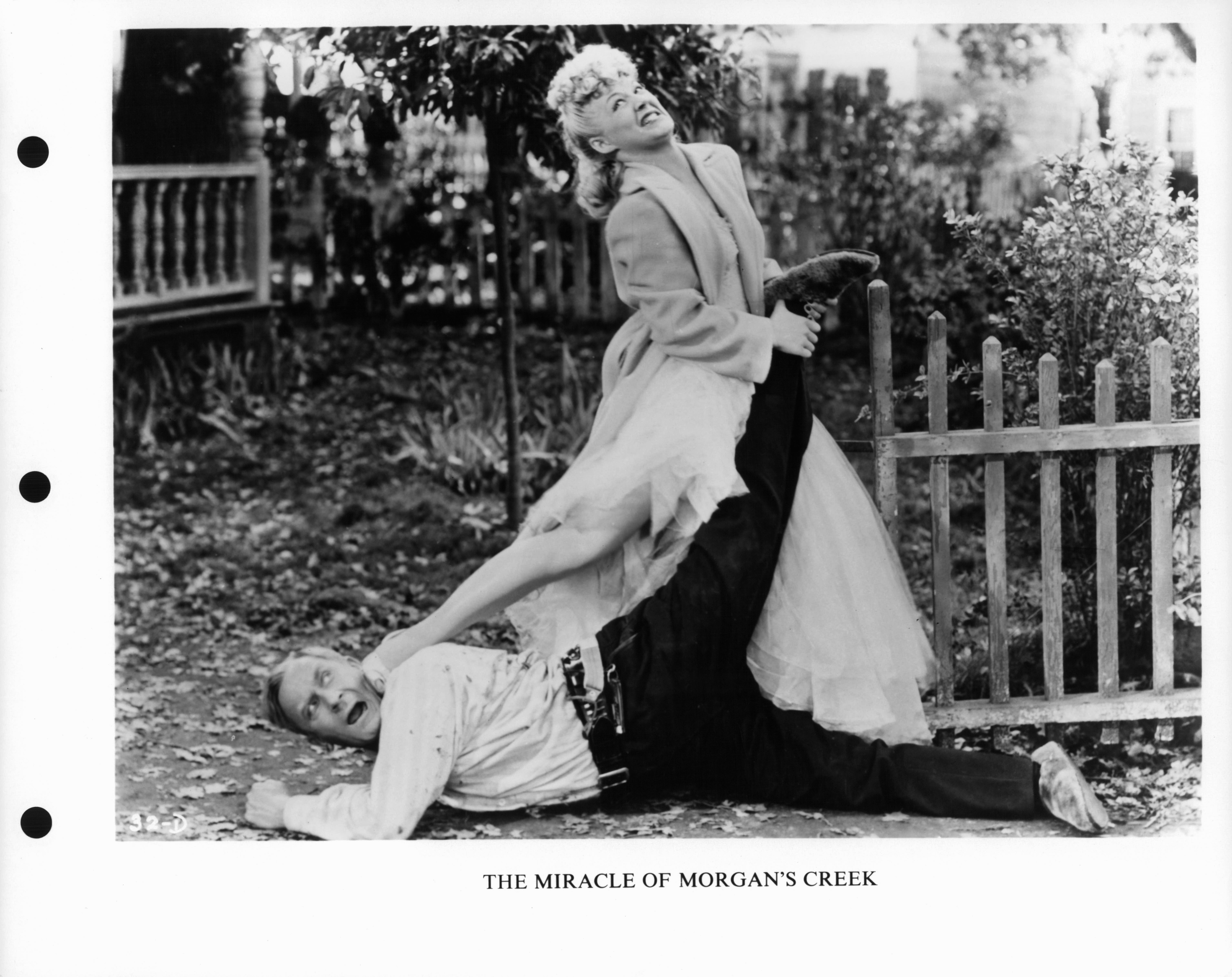 Still of Betty Hutton and William Demarest in The Miracle of Morgan's Creek (1944)