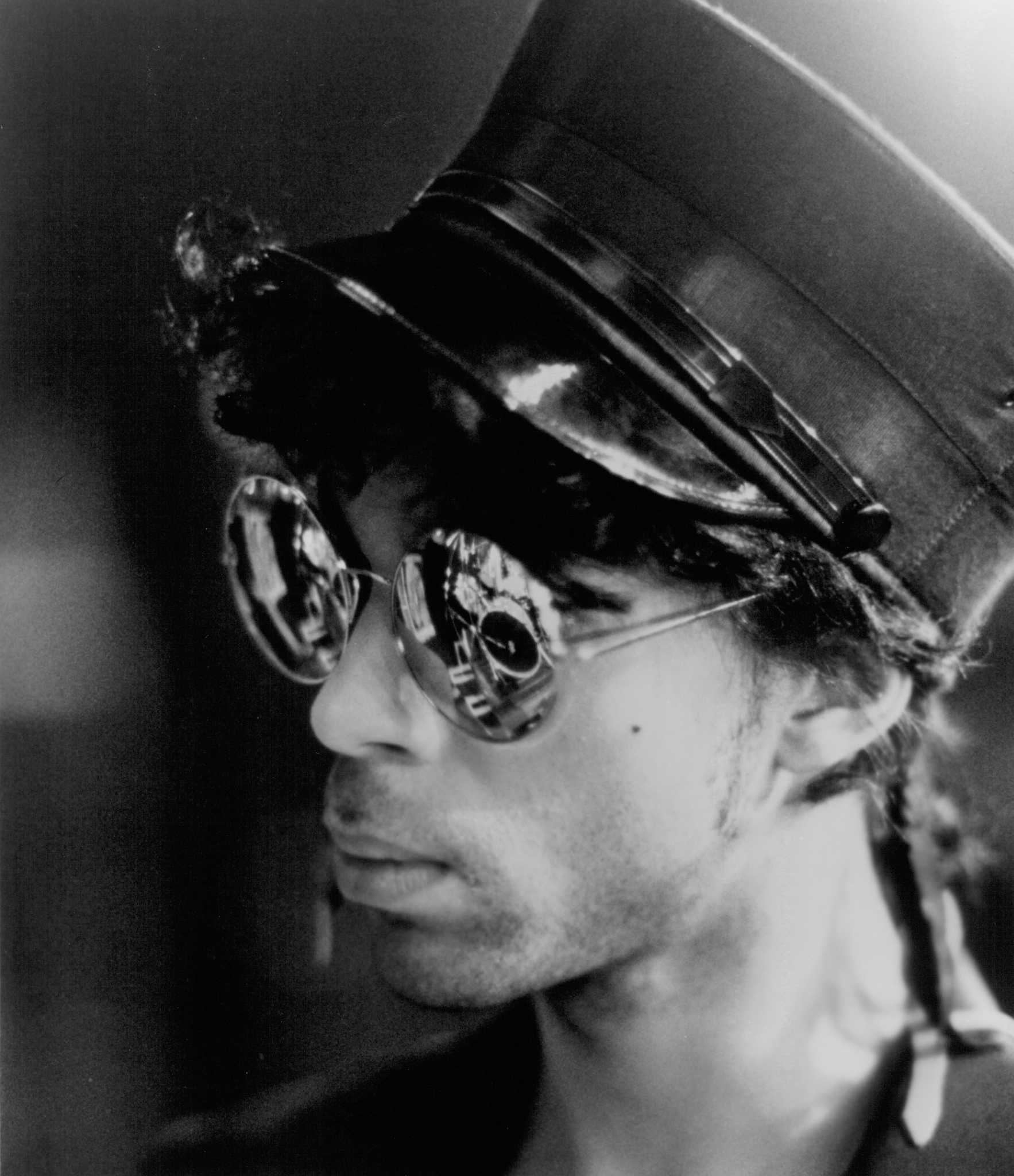 Still of Prince in Sign 'o' the Times (1987)
