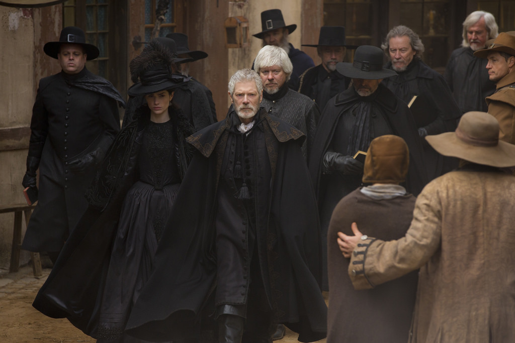 Still of Stephen Lang and Janet Montgomery in Salem (2014)