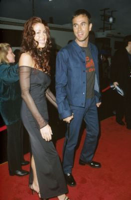 Shannon Elizabeth and Enrique Iglesias