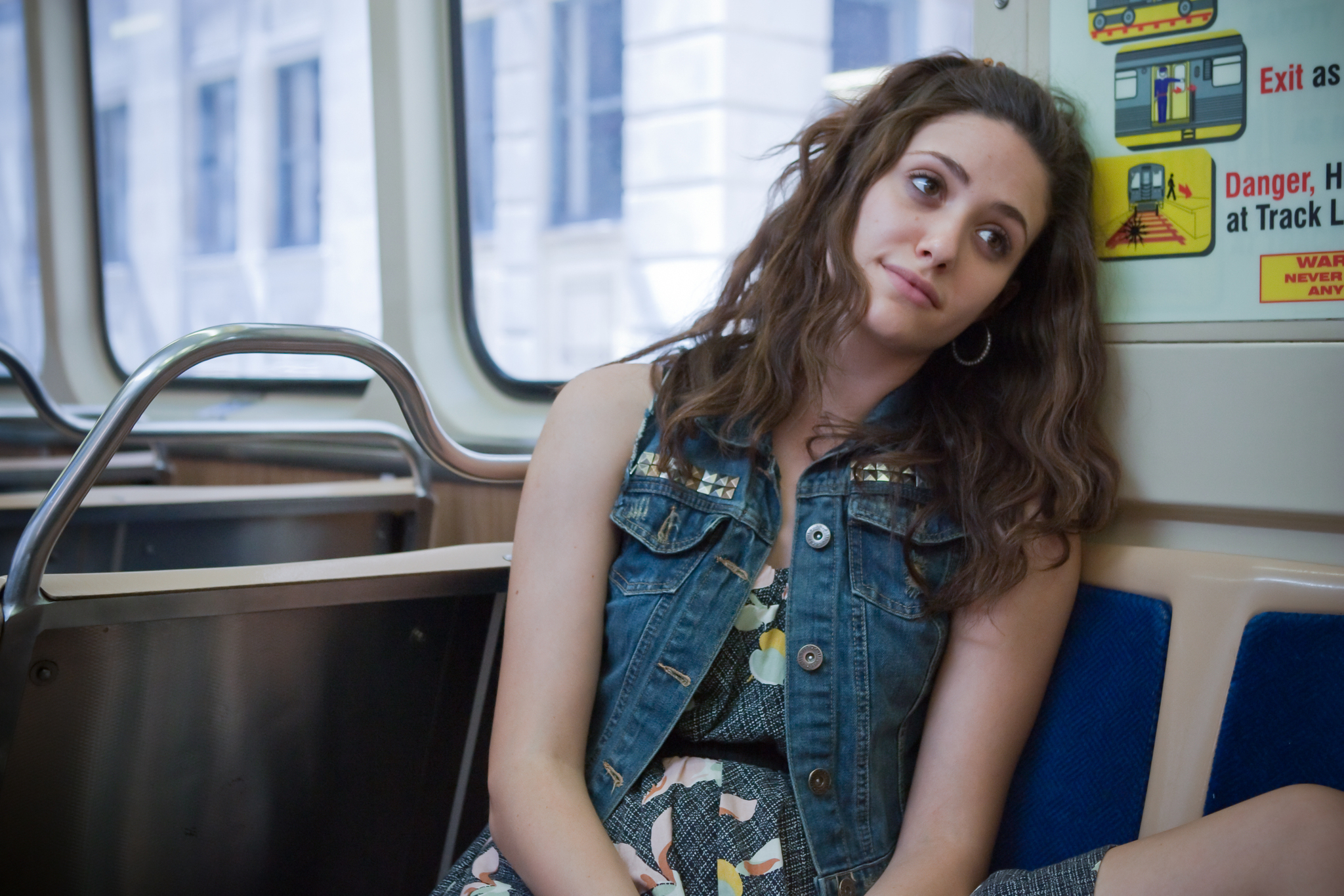 Still of Emmy Rossum in Shameless: I'll Light a Candle for You Every Day (2012)