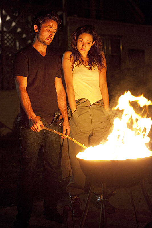 Still of Emmy Rossum and Justin Chatwin in Shameless (2011)