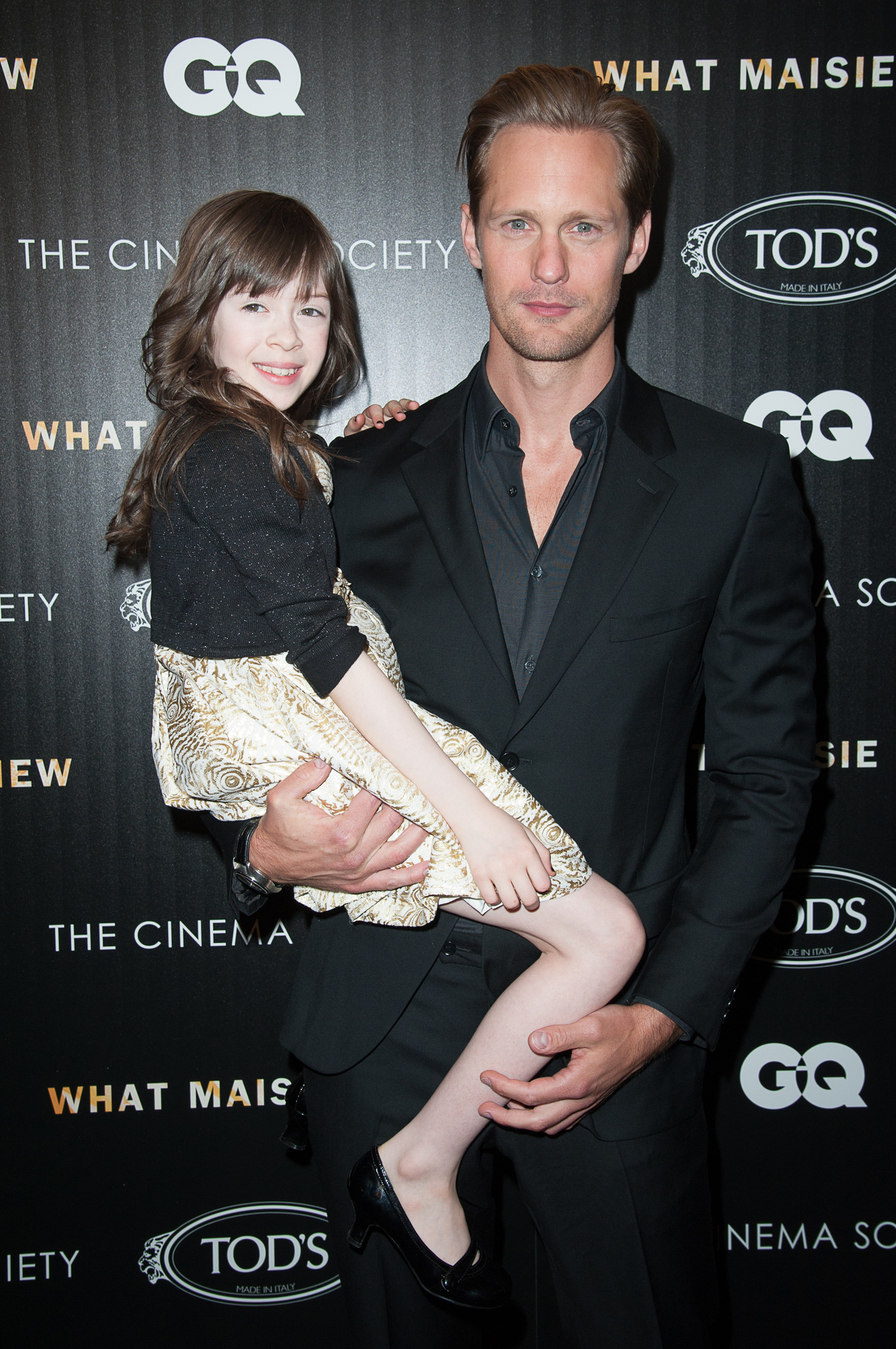 Alexander Skarsgård and Onata Aprile at event of What Maisie Knew (2012)