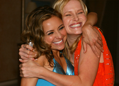 Christine Lakin and Nicholle Tom at event of In Memory of My Father (2005)