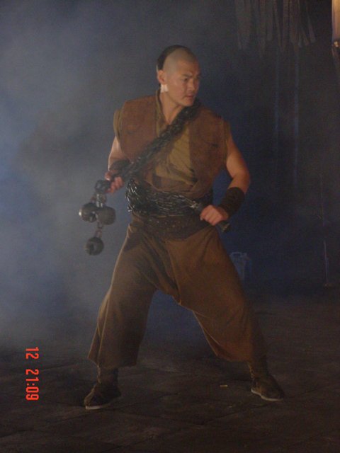 Michael Man-Kin Chow in The Era of Vampires (2003)