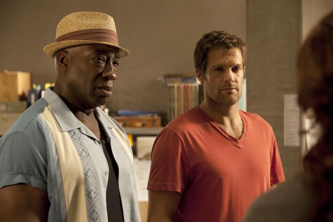 Still of Michael Clarke Duncan and Geoff Stults in The Finder (2012)