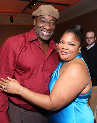 Michael Clarke Duncan and Mo'Nique at event of Sveikas sugrizes, Roskai Dzenkinsai! (2008)