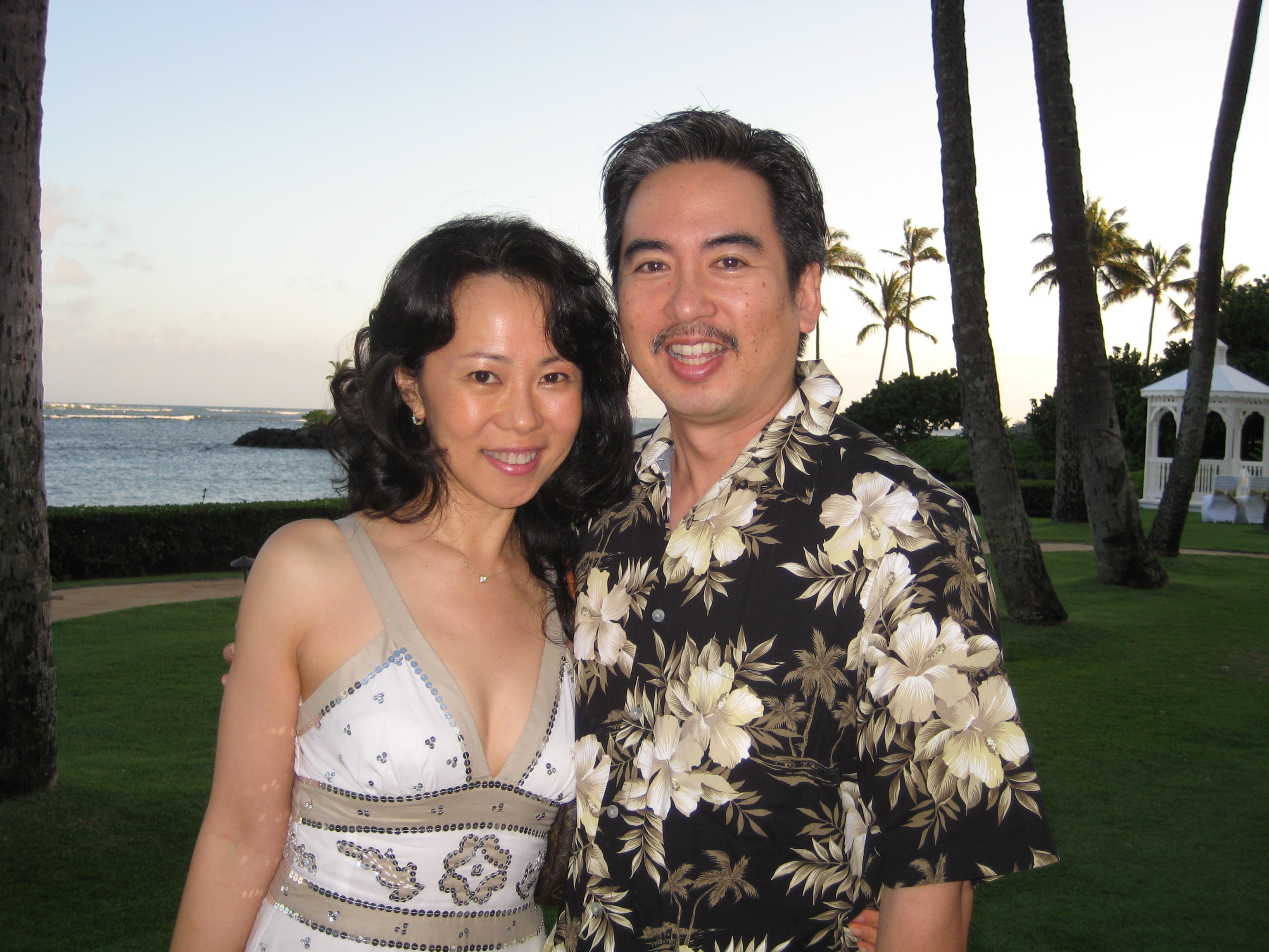 Stan Egi and wife Annie Yee