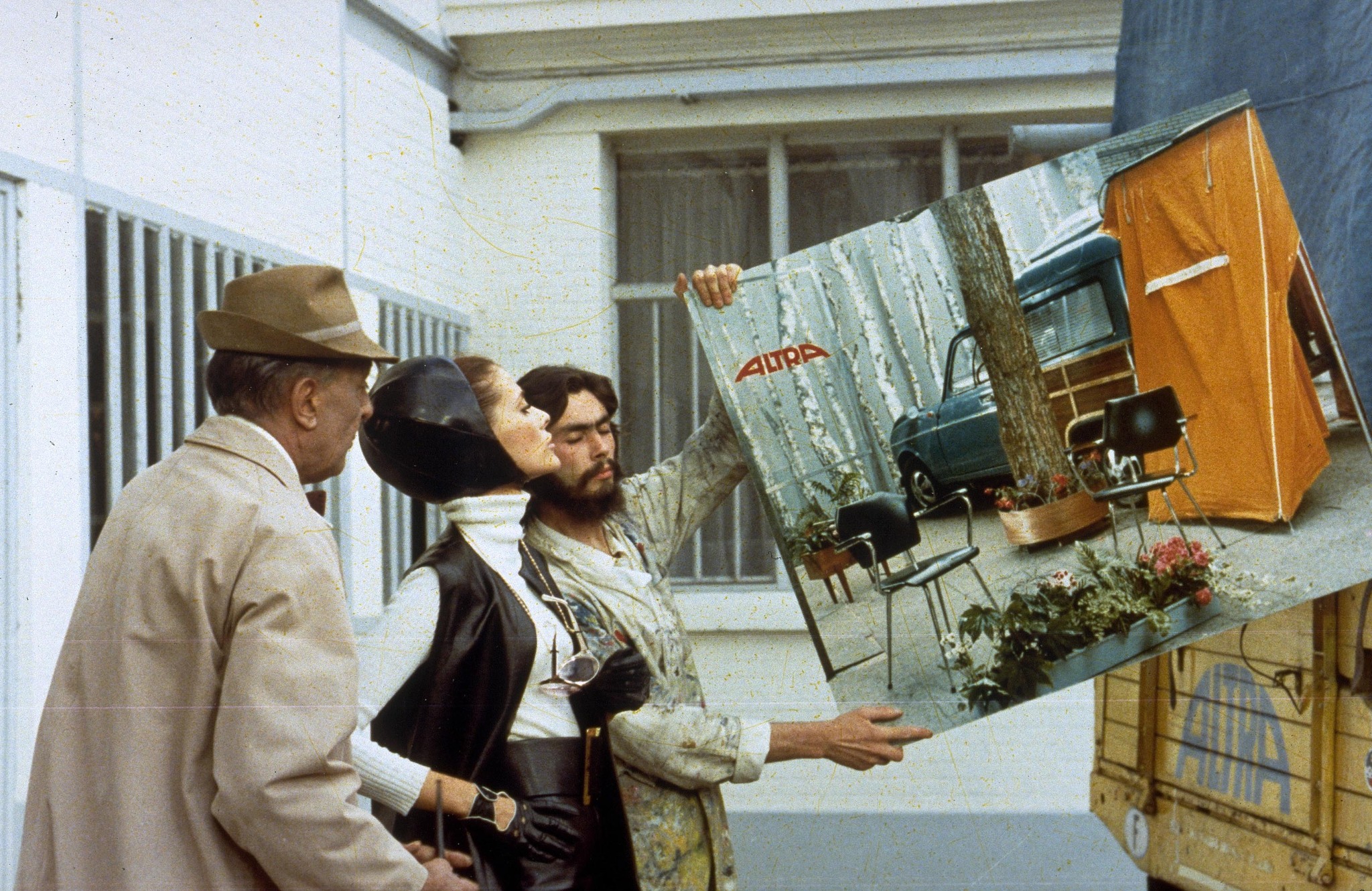 Still of Jacques Tati in Trafic (1971)