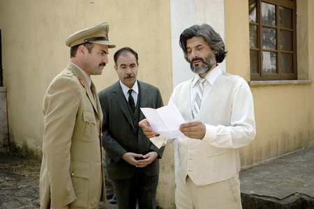 Georges Corraface in I horodia tou Haritona (2005)