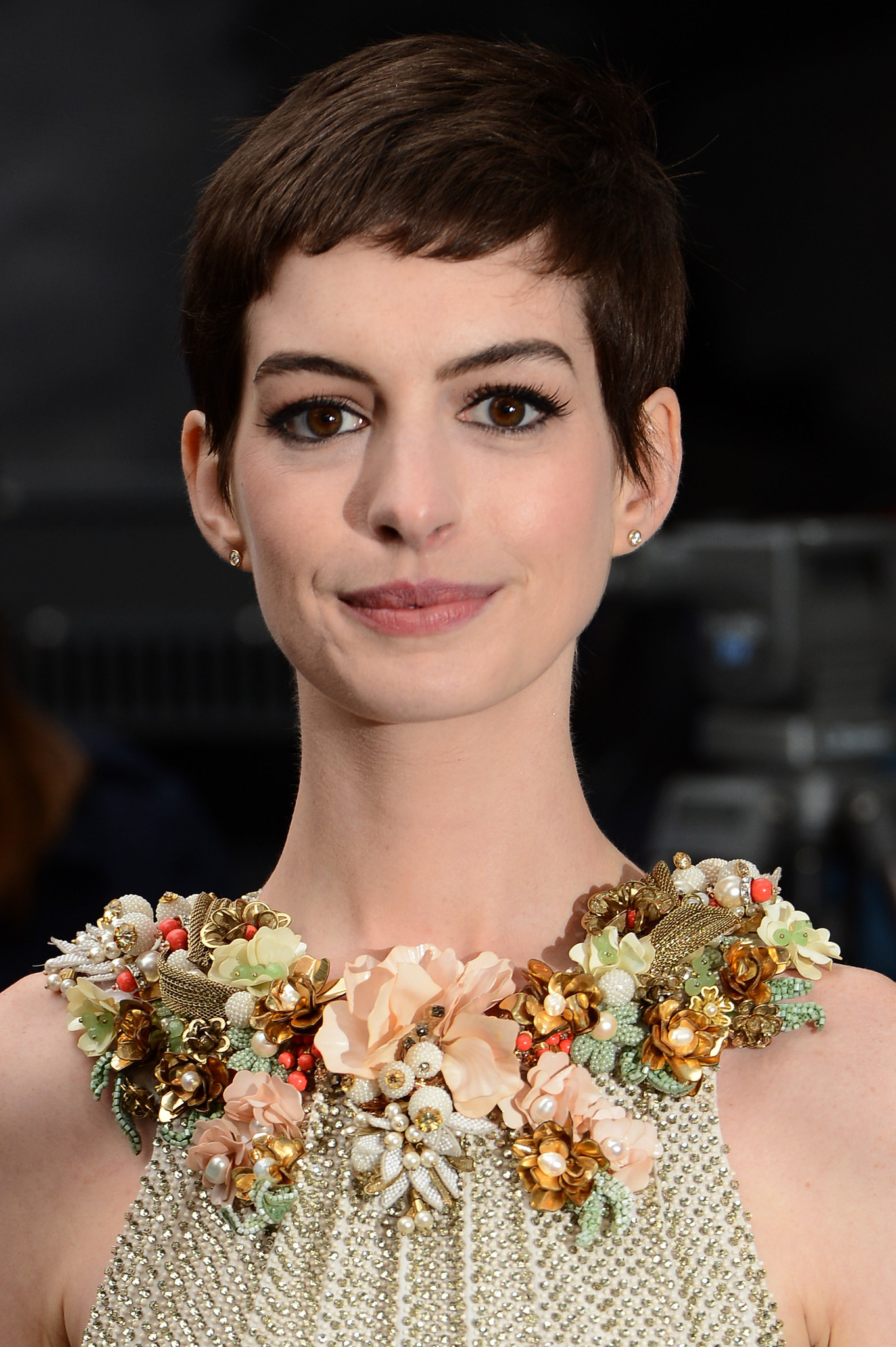 Anne Hathaway at event of Tamsos riterio sugrizimas (2012)