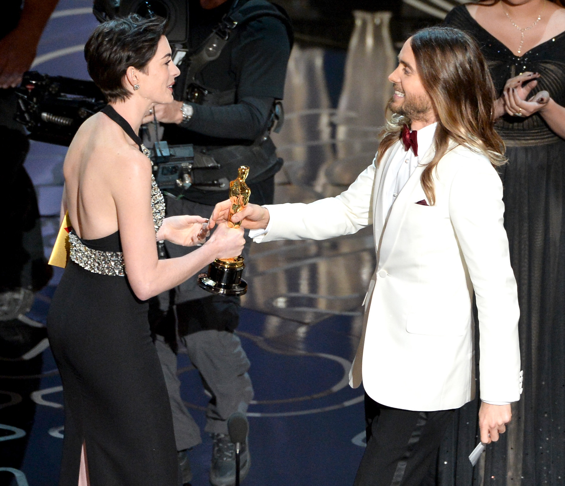 Jared Leto and Anne Hathaway at event of The Oscars (2014)