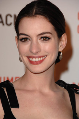 Anne Hathaway at event of Valentino: The Last Emperor (2008)