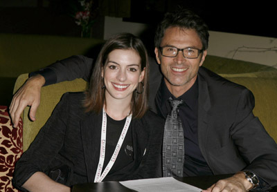 Anne Hathaway and Tim Daly