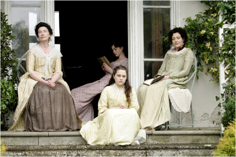 Still of Anne Hathaway in Becoming Jane (2007)