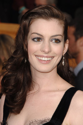 Anne Hathaway at event of 12th Annual Screen Actors Guild Awards (2006)