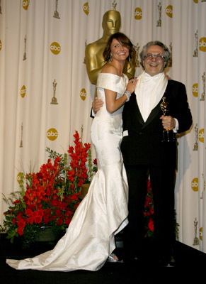 Cameron Diaz and George Miller at event of The 79th Annual Academy Awards (2007)