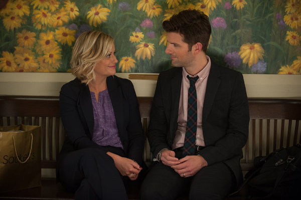 Still of Adam Scott and Amy Poehler in Parks and Recreation (2009)