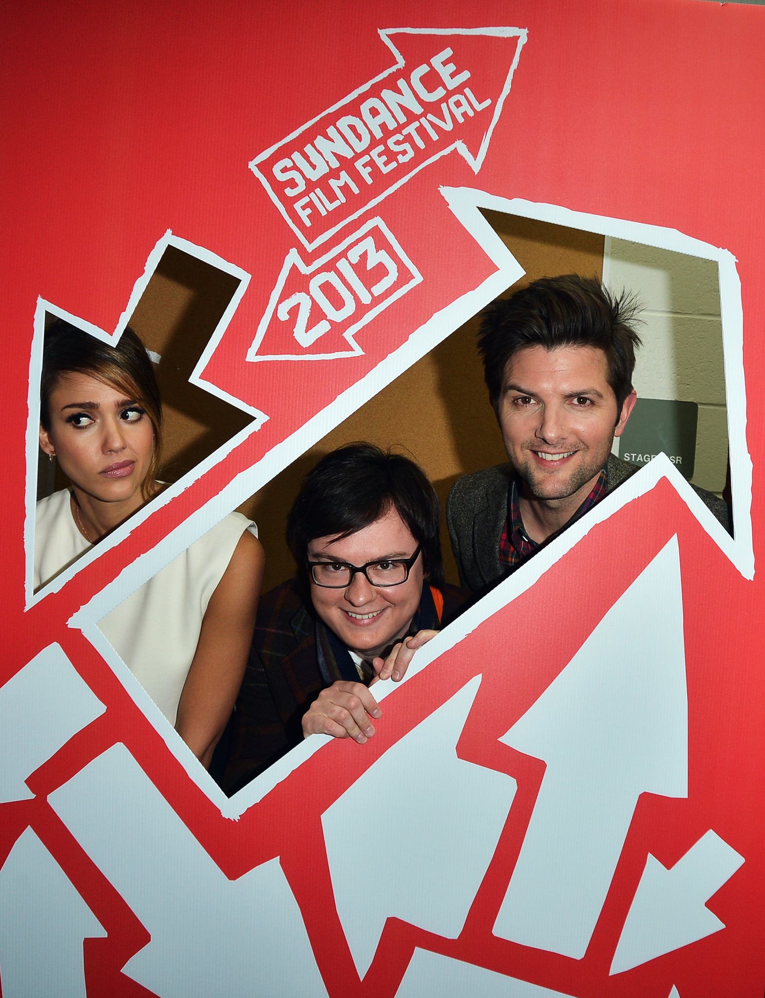 Adam Scott, Jessica Alba and Clark Duke at event of A.C.O.D. (2013)