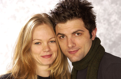 Adam Scott and Aimee Graham at event of Ronnie (2002)