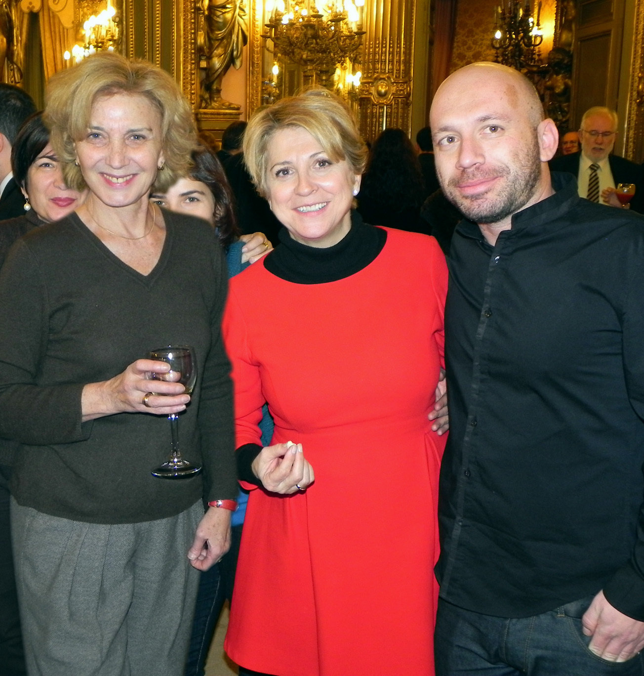 Marisa Paredes, Esther García and Miguel Gonçalves Mendes in José e Pilar (2010)