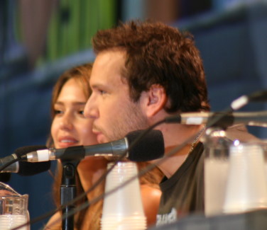 Jessica Alba and Dane Cook at the Good Luck Chuck panel