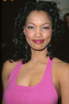 Garcelle Beauvais at event of The Whole Nine Yards (2000)