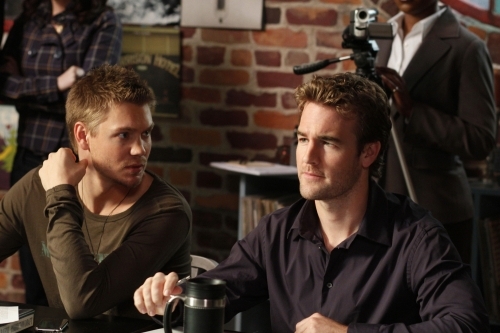Still of James Van Der Beek and Chad Michael Murray in One Tree Hill (2003)