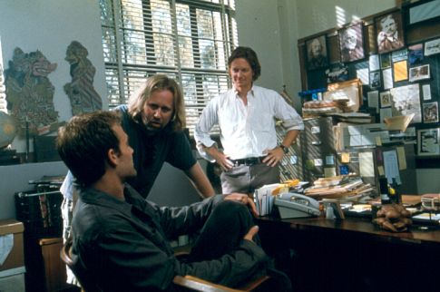 Eric Stoltz, Roger Avary and James Van Der Beek in The Rules of Attraction (2002)