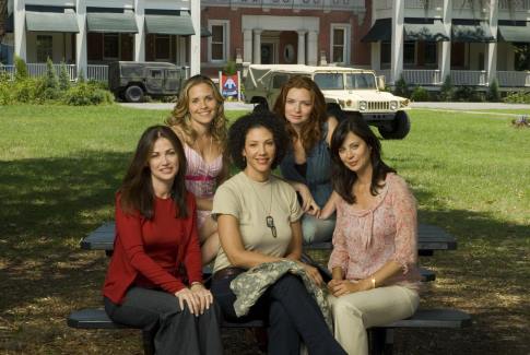 Still of Kim Delaney, Catherine Bell, Wendy Davis, Brigid Brannagh and Sally Pressman in Army Wives (2007)