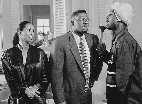 Still of Bill Bellamy, Bernie Mac and Beverly Johnson in How to Be a Player (1997)