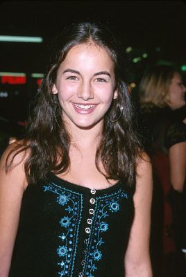 Camilla Belle at event of Charlie's Angels (2000)