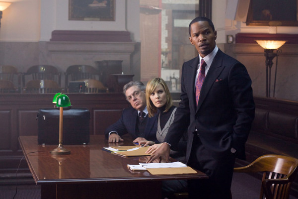 Still of Leslie Bibb, Jamie Foxx and Bruce McGill in Law Abiding Citizen (2009)